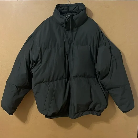 Essentials Puffer - Picture 2 of 10